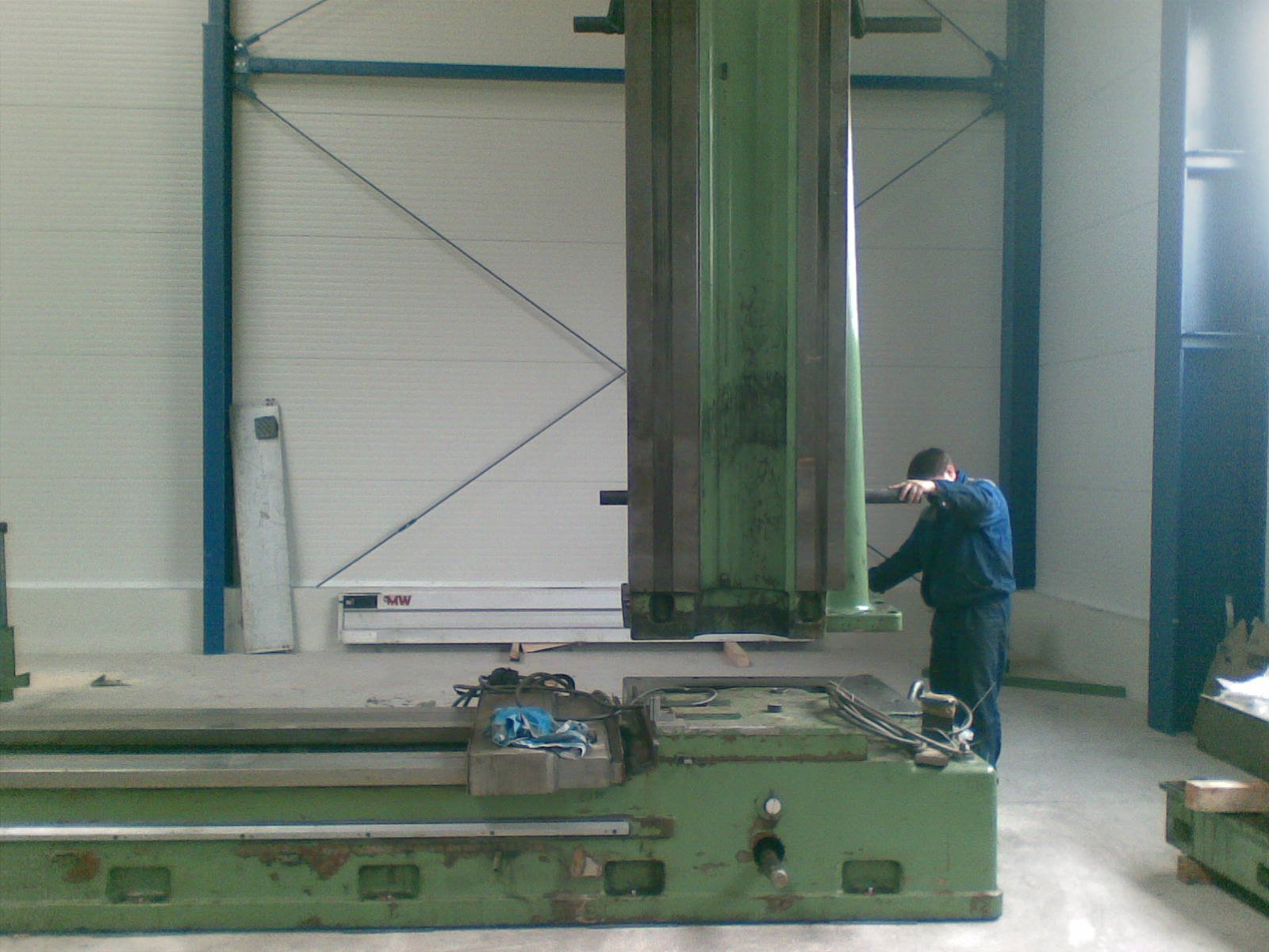 Fémmegmunkáló gép műhelyben